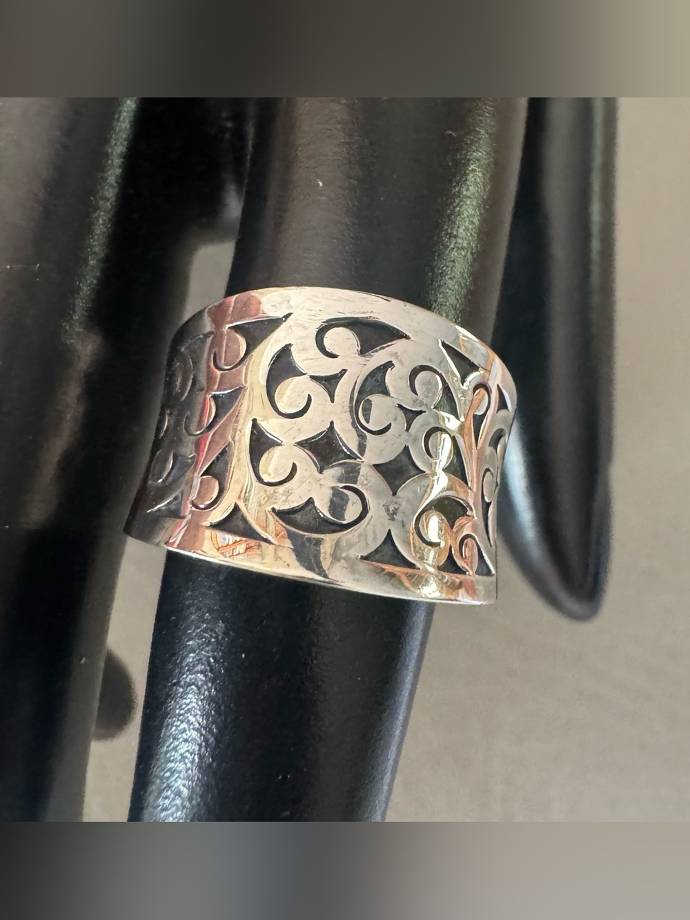 New Lois Hill Sterling Silver Scroll Ring
